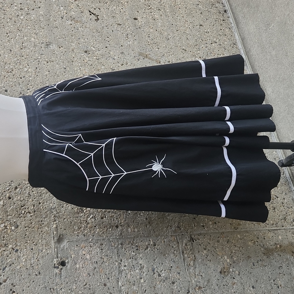 Hell Bunny Black Spider Web Skirt - Picture 3 of 10